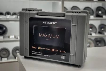 автомагнитола от Incar - TMX2-7709 6+128Gb, а невероятно стильный кейс от нее заслуживает отдельный респект