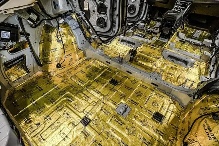 Шумо-виброизоляция Geely Tugella 2022 года